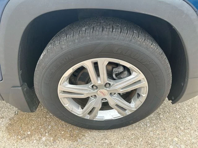 Used 2020 Blue GMC SLE image 49