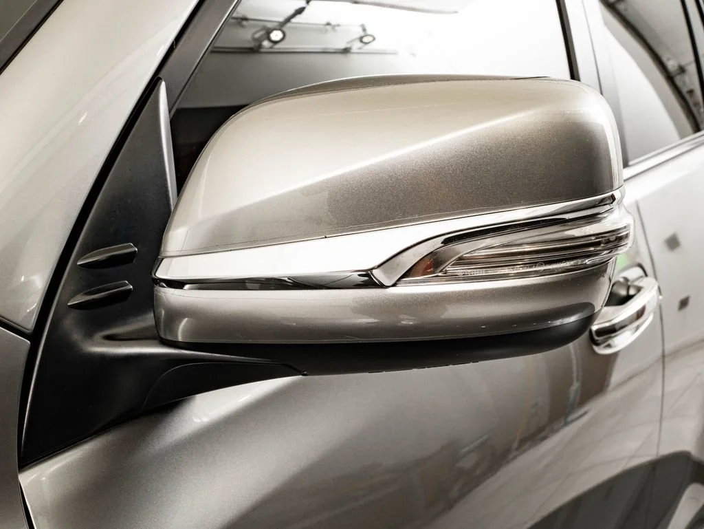 Used 2023 Atomic Silver Lexus 460 image 16