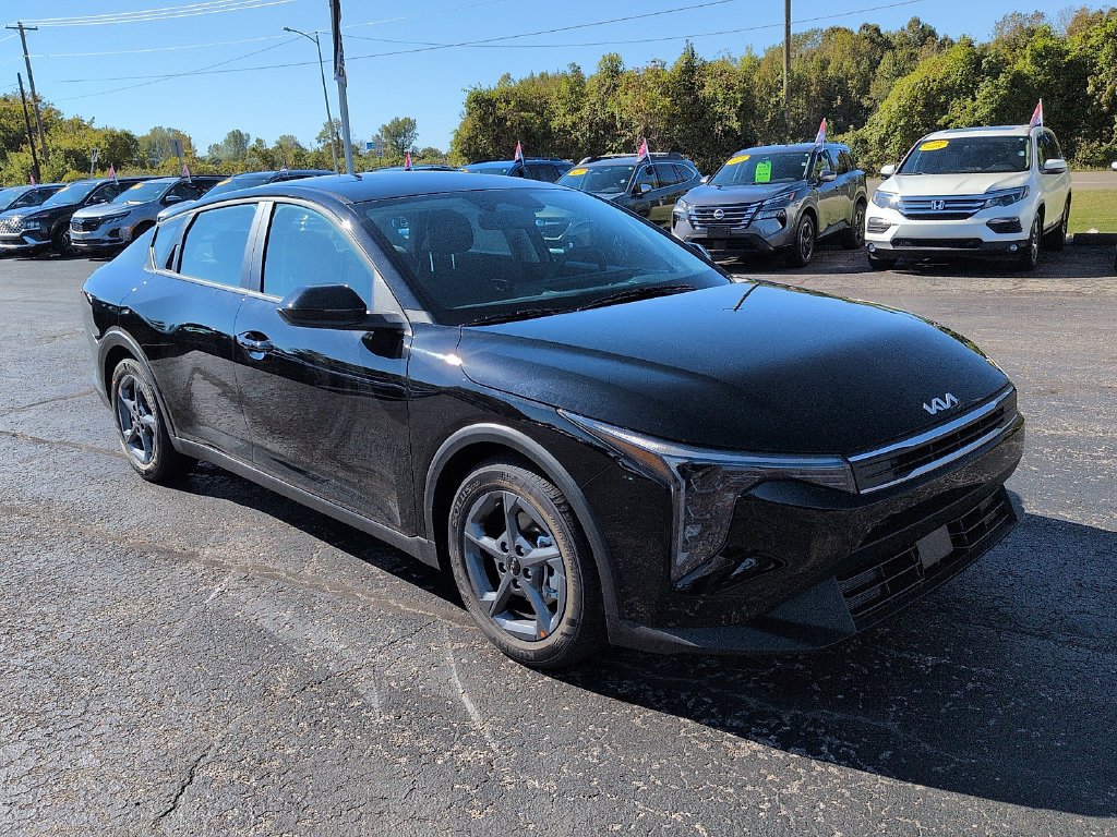 2027 Kia K4