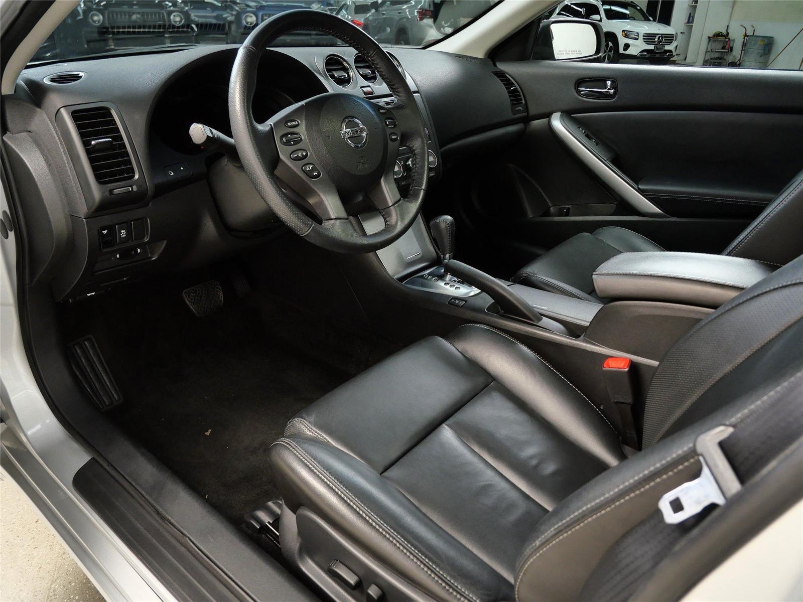 Used 2013 Nissan Altima Coupe S with VIN 1N4AL2EP3DC900527 for sale in Minnetonka, Minnesota