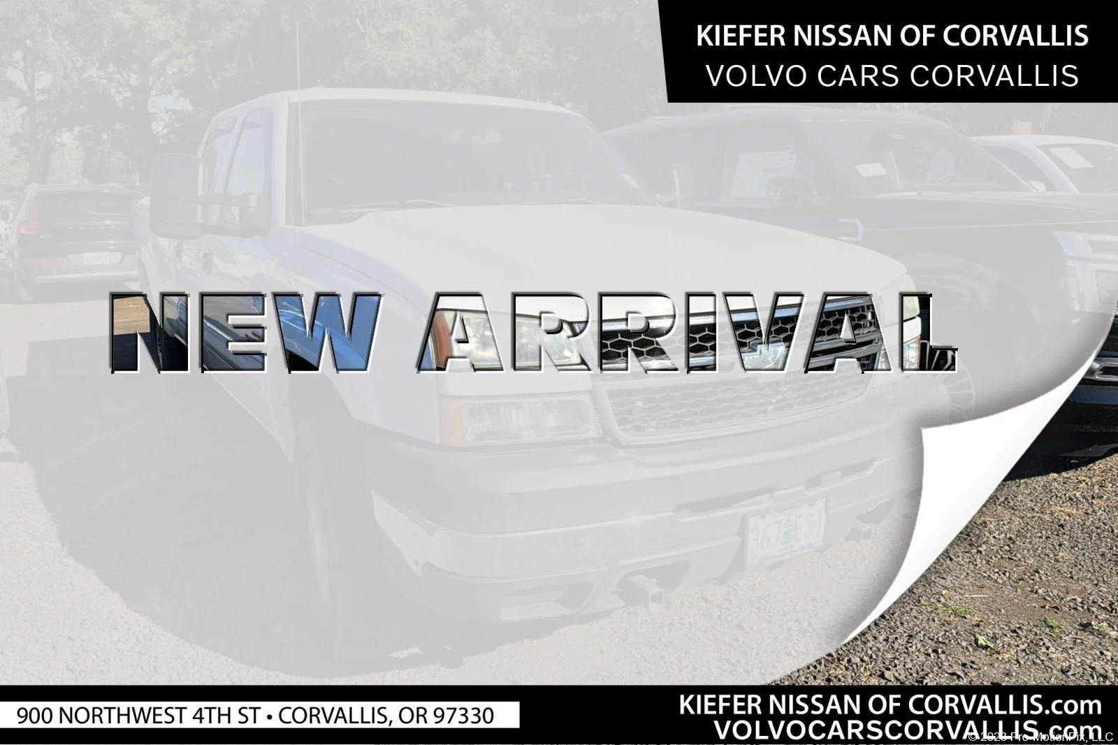 Used 2006 Summit White Chevrolet LT1 image 1