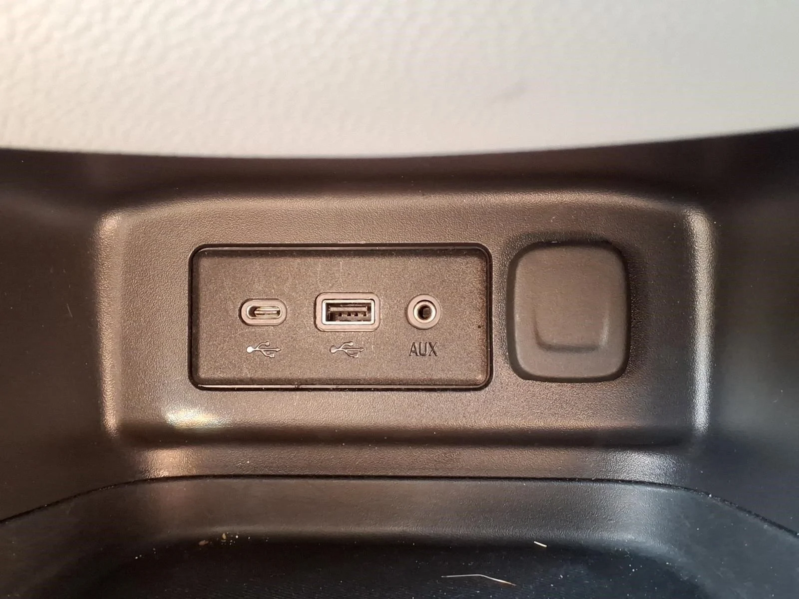 2024 Chevrolet Equinox LT - Photo 20