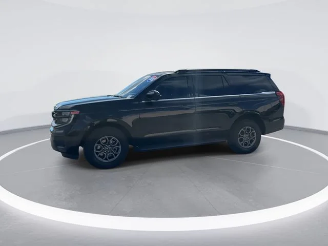 Used 2025 Black Ford Active image 3