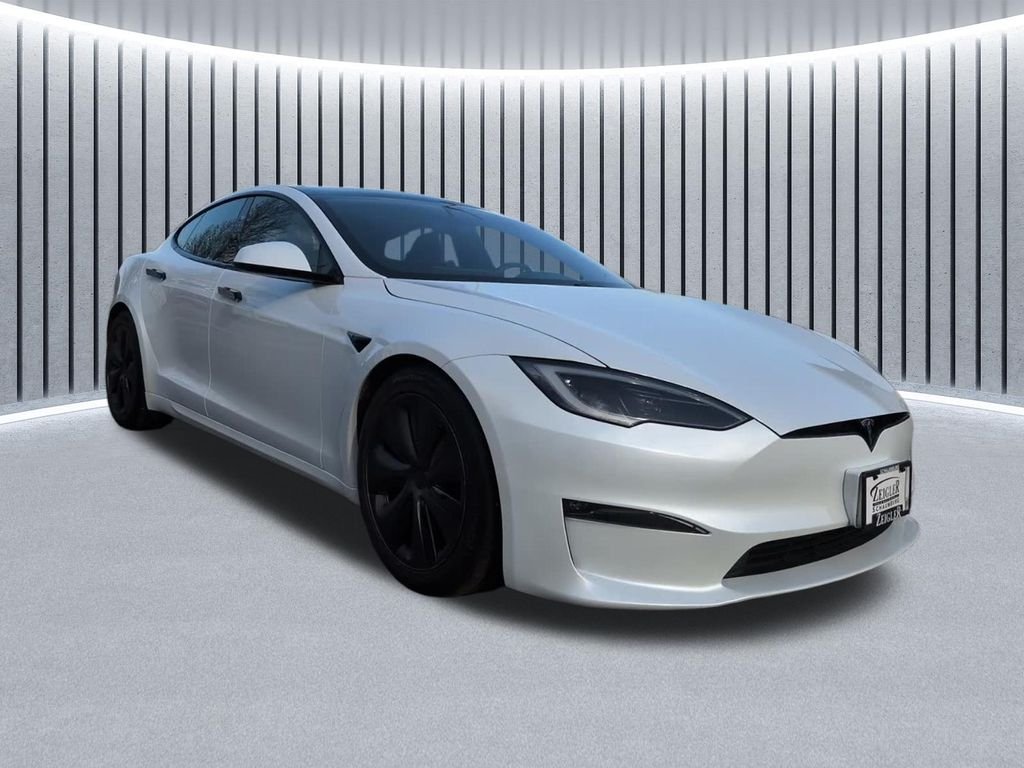 2023 Tesla Model S -'s photo