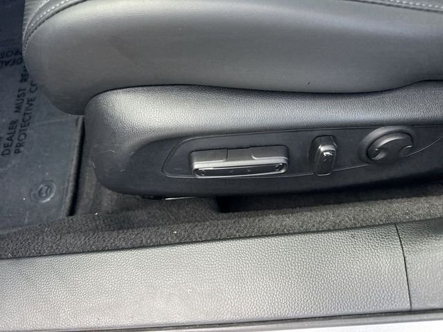 Used 2025 Silver Honda Touring image 12