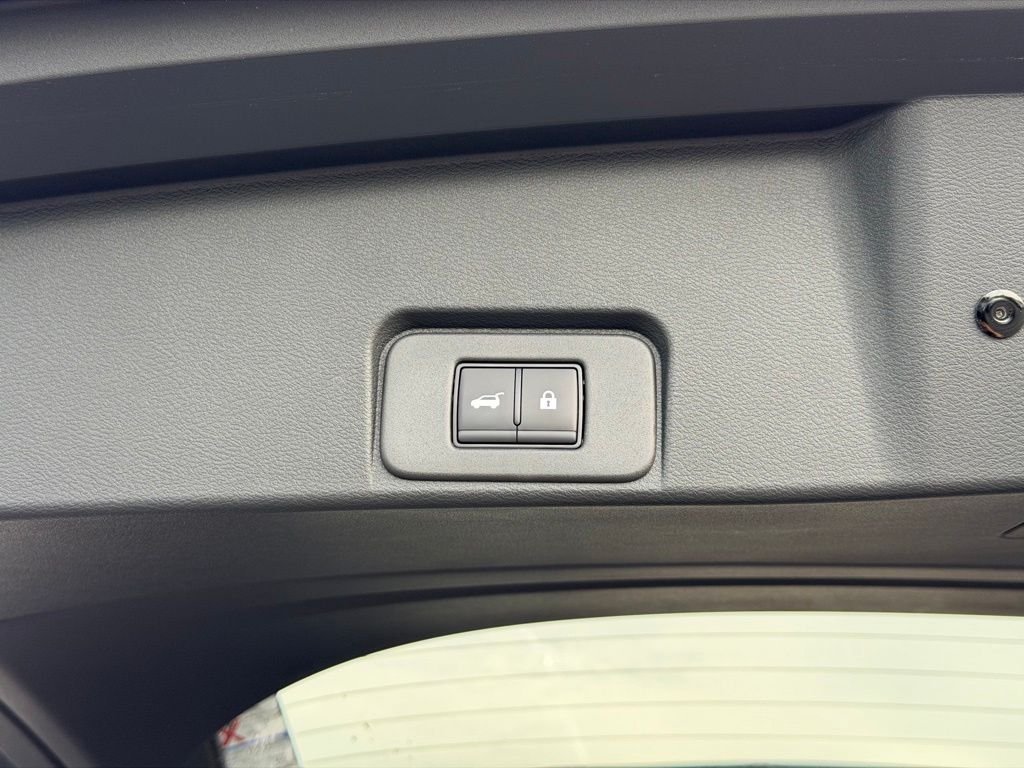 New 2026 Deep Ocean Blue Pearl Nissan Platinum image 33