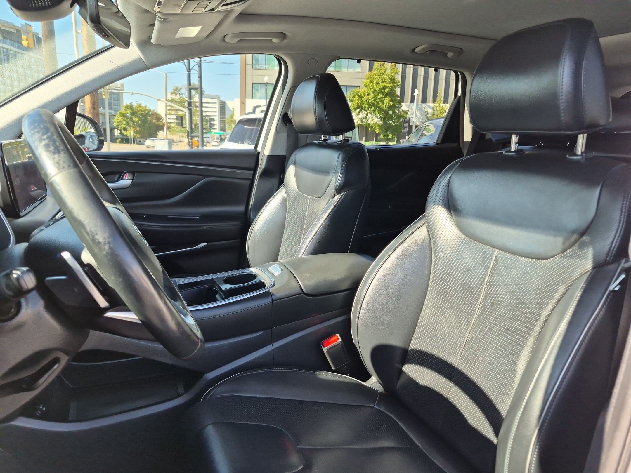Used 2021 Quartz White Hyundai Limited image 15