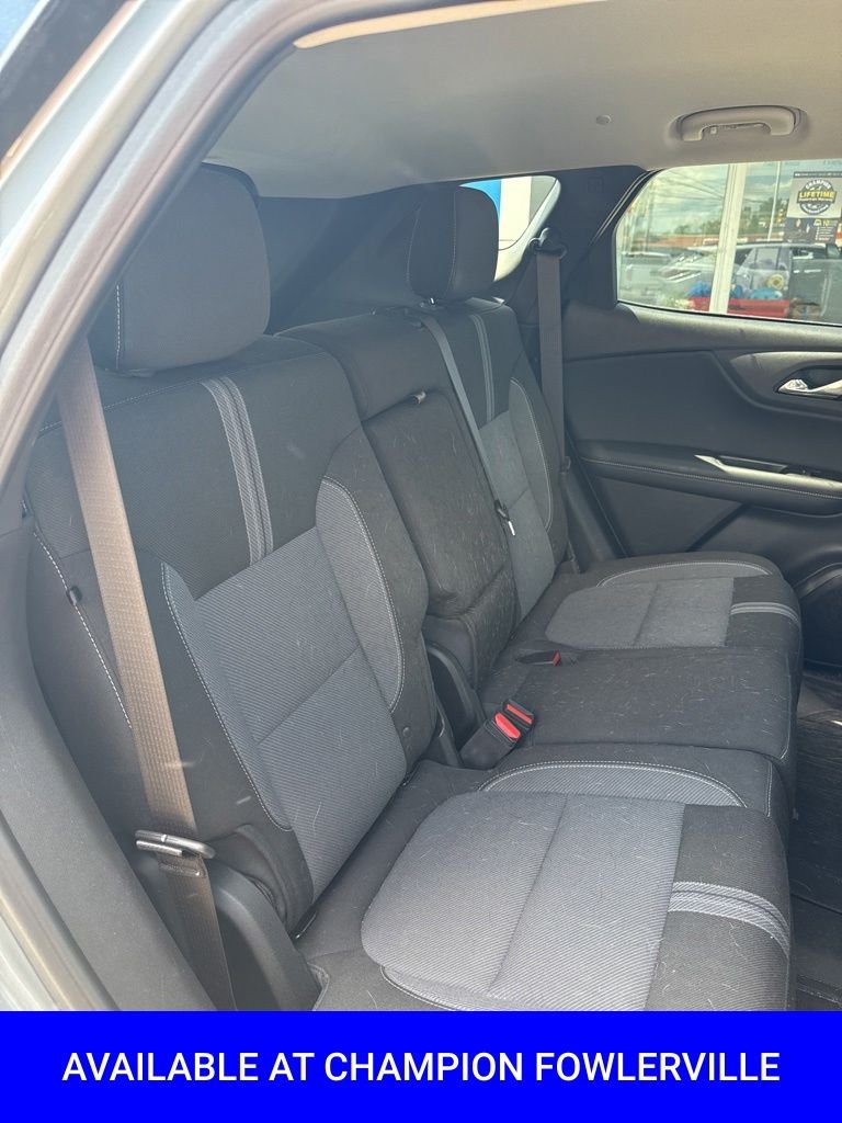 Used 2024 Gray Chevrolet LT image 22