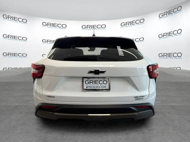Used 2025 Summit White Chevrolet ACTIV image 6