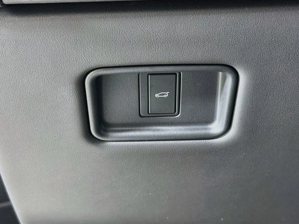New 2026 Santorini Black Land Rover SE 7 Seats image 10