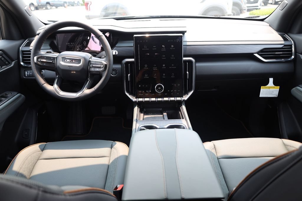 2026 GMC Acadia AT4 - Photo 20