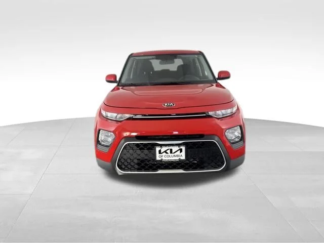 Used 2021 Red Kia LX image 3