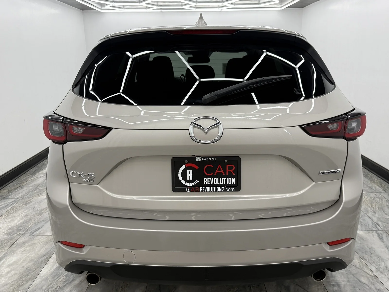 Used 2025 Platinum Quartz Metallic Mazda 2.5 S Preferred Package AWD image 5