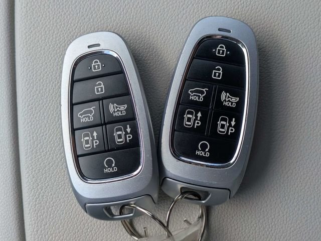 Used 2022 Gray Hyundai Limited image 35