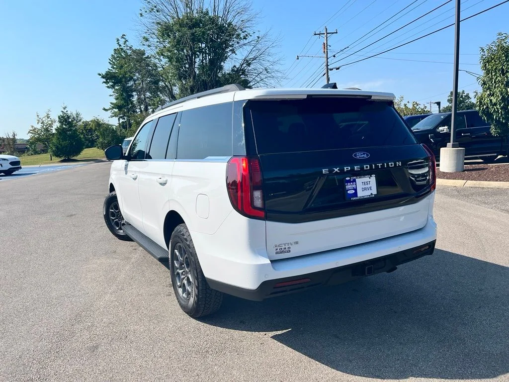 Used 2025 White Ford Active image 4
