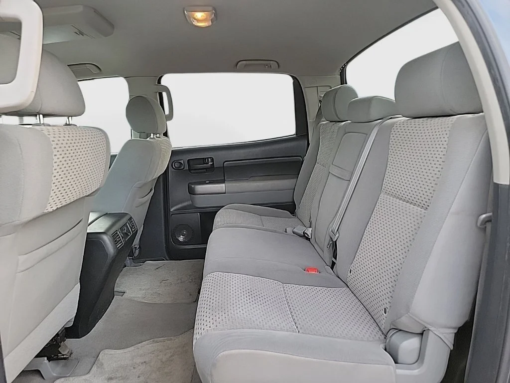 Used 2010 Gray Toyota Grade image 9