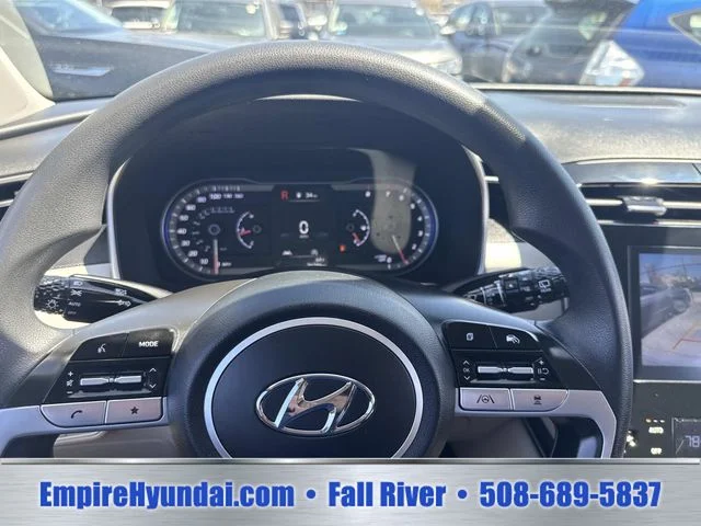 Used 2024 Gray Hyundai SEL image 29