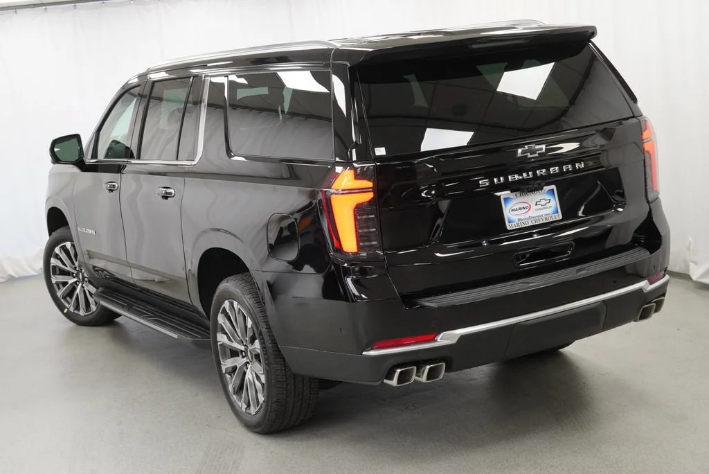 New 2026 Black Chevrolet High Country image 43