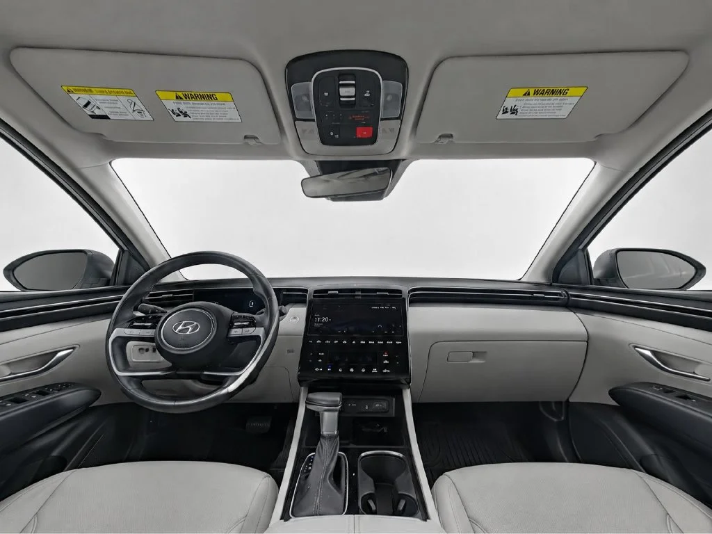 Used 2024 White Hyundai SEL image 13