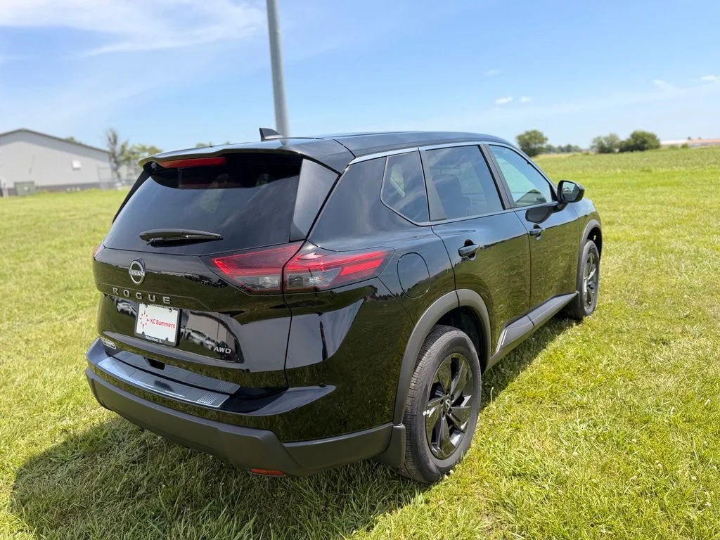 New 2026 Obsidian Nissan Rock Creek image 5