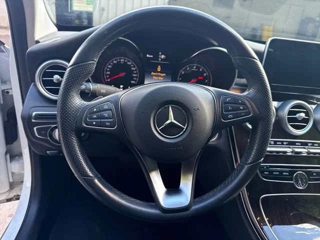 Used 2015  Mercedes-Benz C 300 image 16
