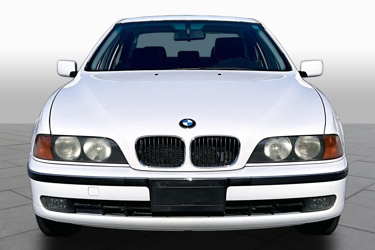 Used 1997 Alpine White BMW 528iA image 2