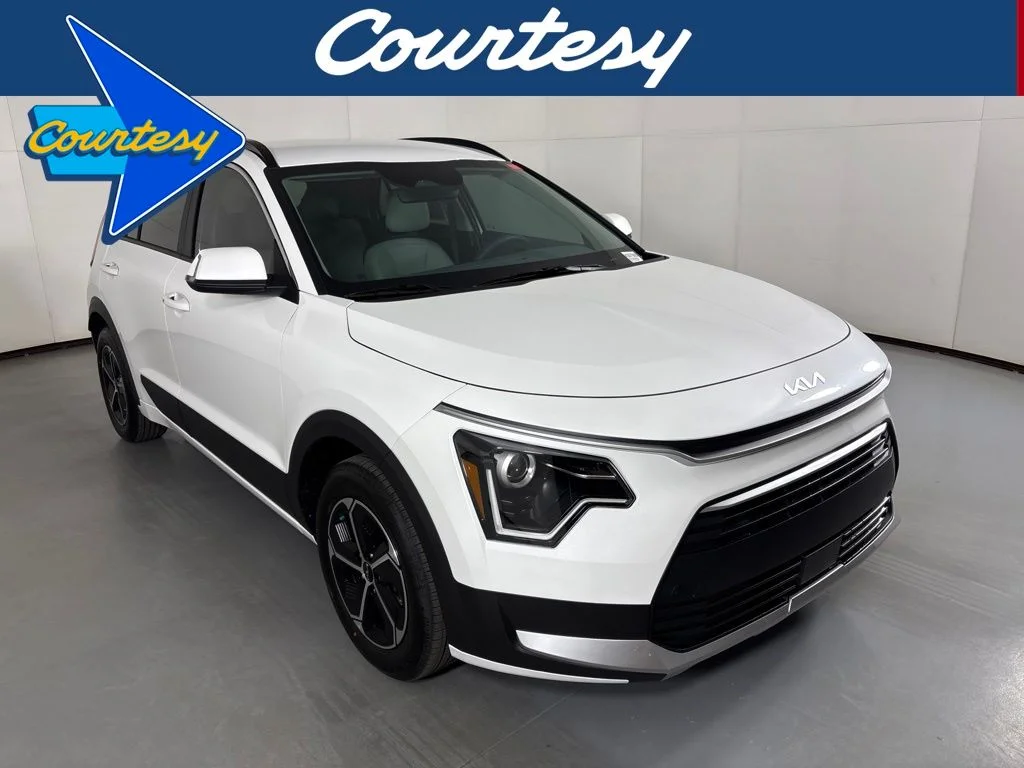 New 2026 Snow White Pearl Kia EX image 1