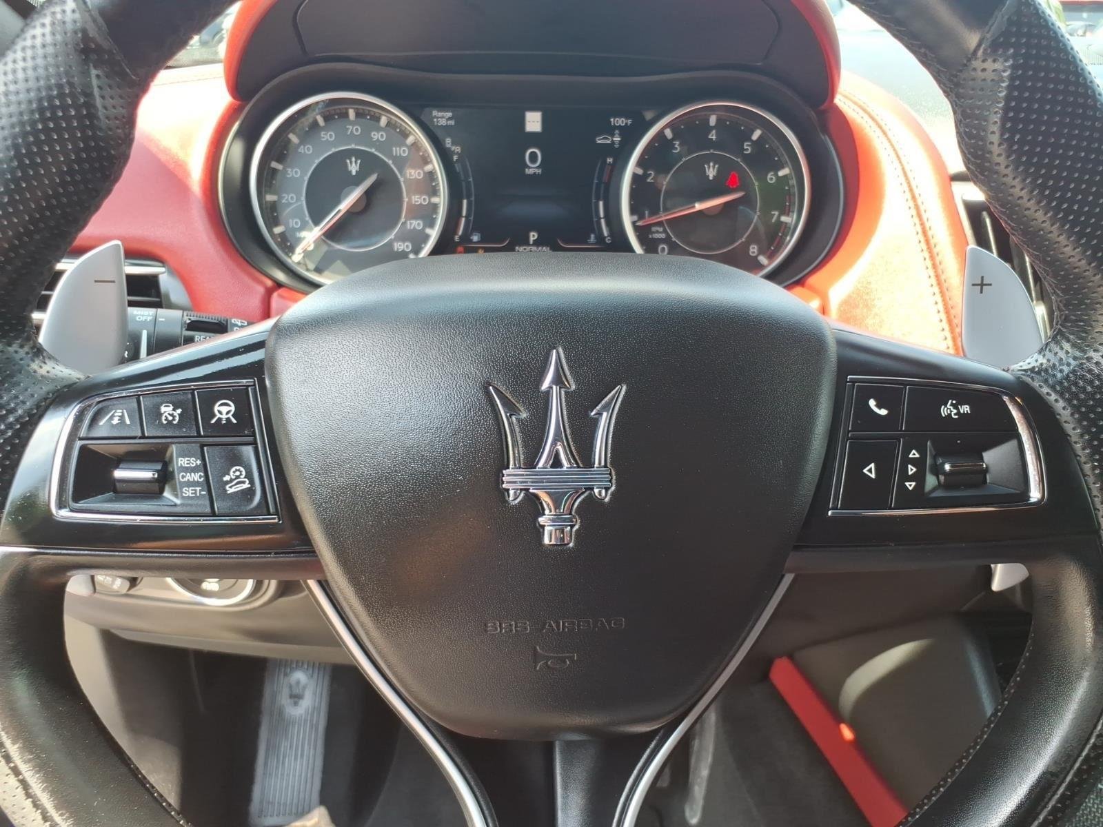 Used 2022 Blu Emozione Metallic Maserati Modena image 14