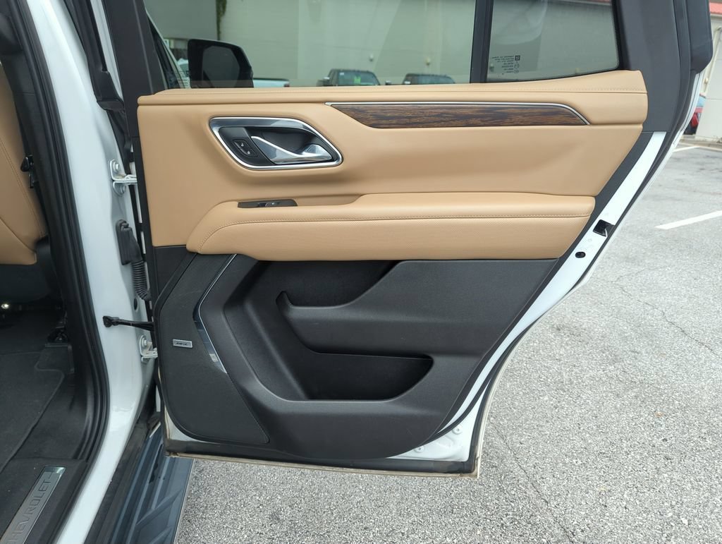 Used 2021 SUMMIT WHITE Chevrolet Premier image 33