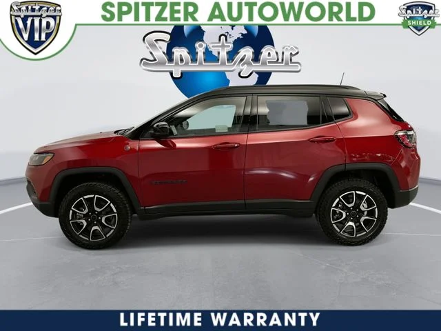New 2026 Red Hot Pearl-Coat Exterior Paint Jeep Trailhawk image 6