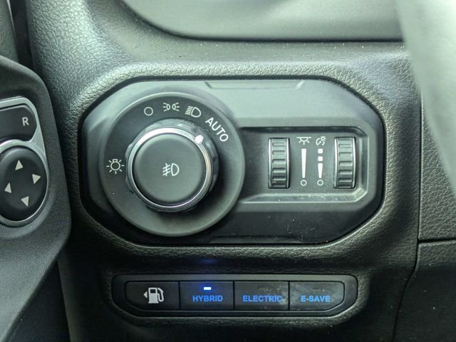 Used 2021 White Jeep Unlimited Rubicon 4xe image 24