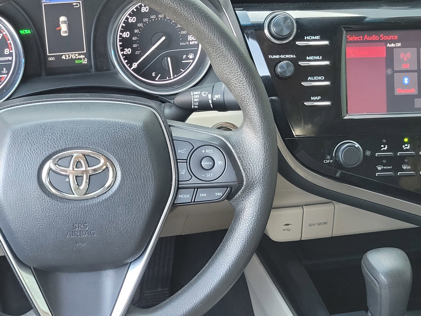 Used 2019 Red Toyota  image 15
