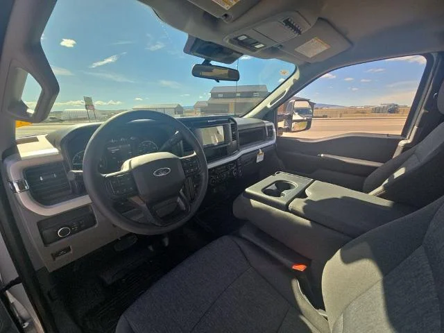 New 2026 Oxford White Ford F-350® XL image 43