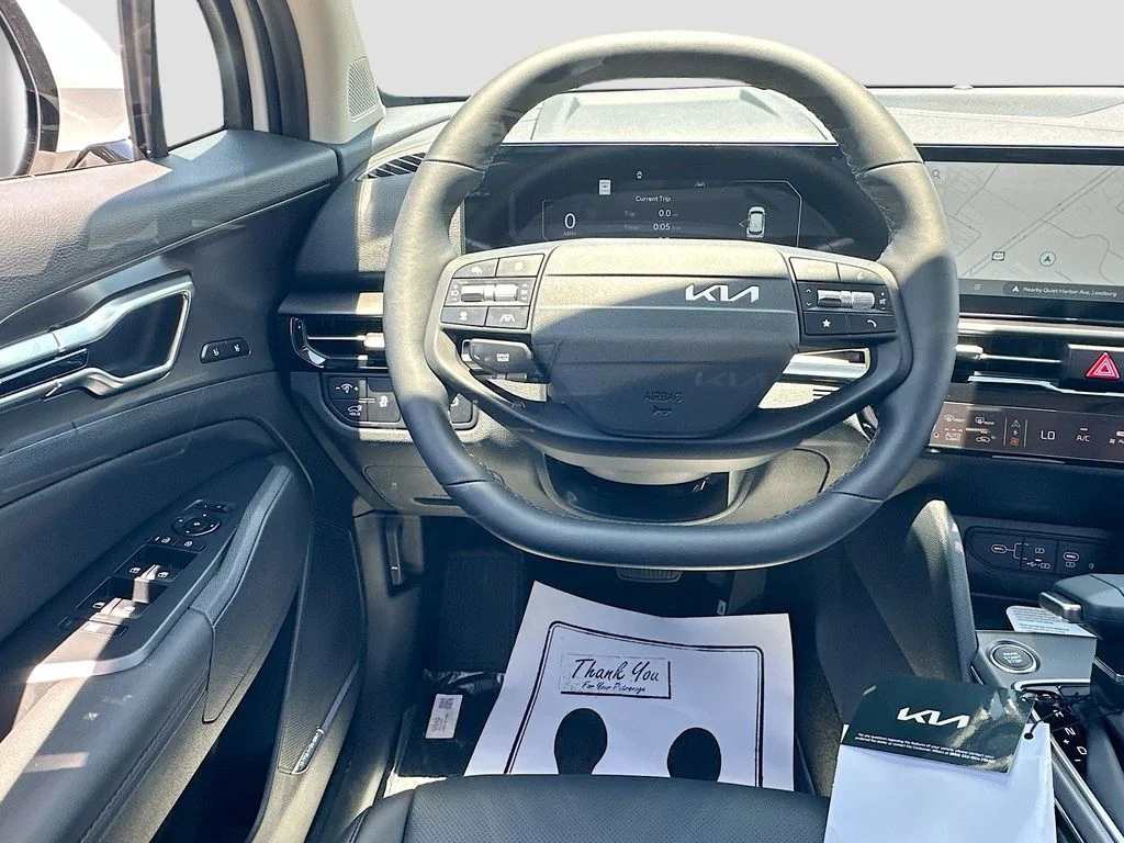 New 2026 Glacial White Pearl Kia SX Prestige image 24