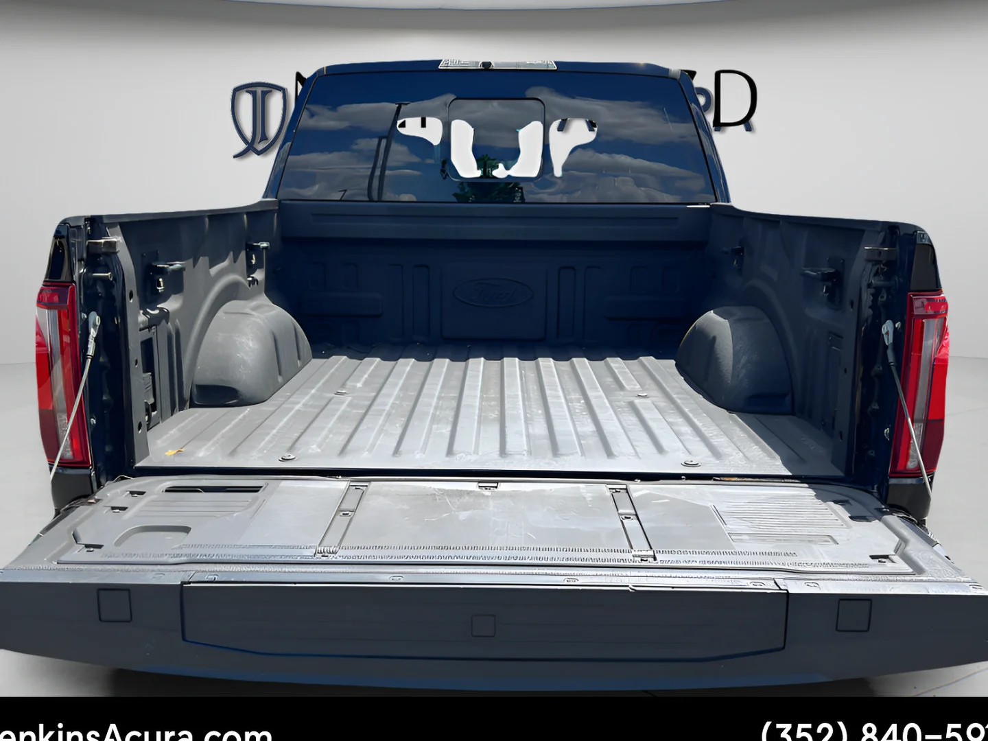 Used 2024 Agate Black Metallic Ford Raptor image 9
