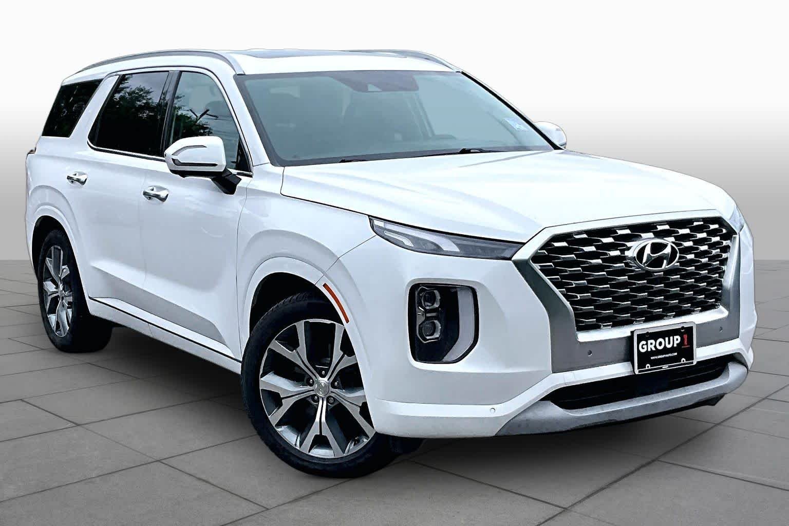 Used 2021 Hyper White Hyundai Limited image 3