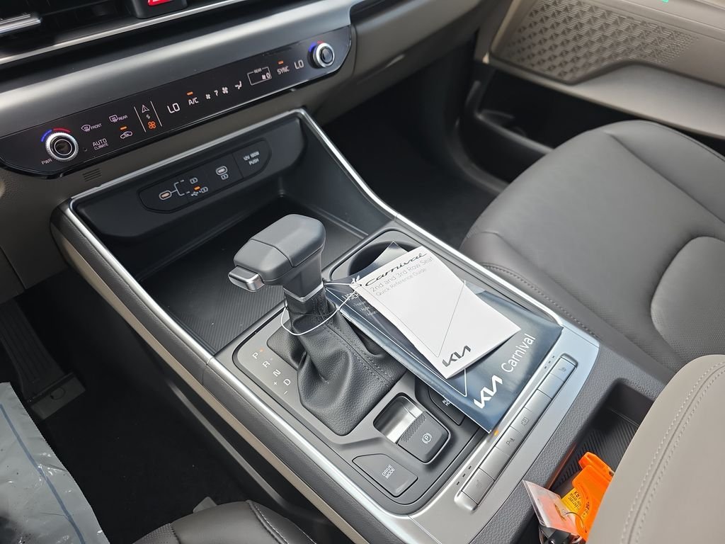 New 2026 Aurora Black Pearl Kia LXS image 27