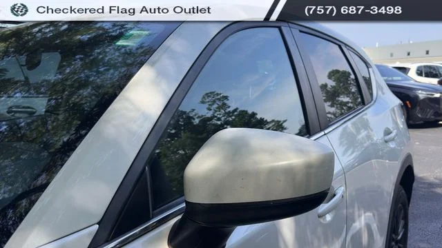 Used 2017 Snowflake White Pearl Mazda Touring image 10