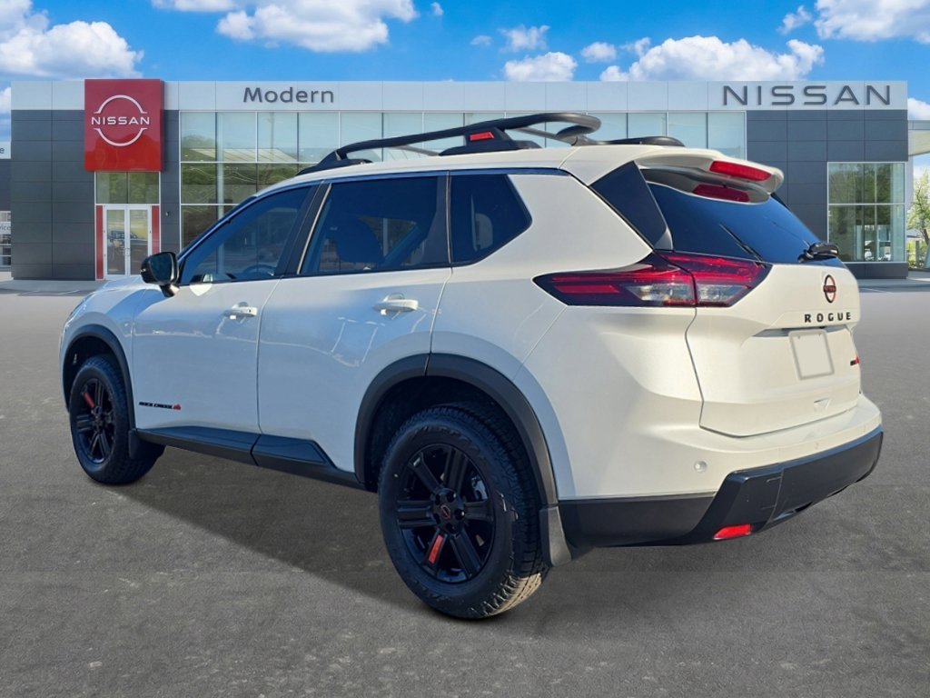 New 2026 Everest White Pearl Tricoat Nissan Rock Creek image 3