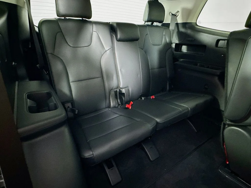 Used 2025 Black Kia EX image 35