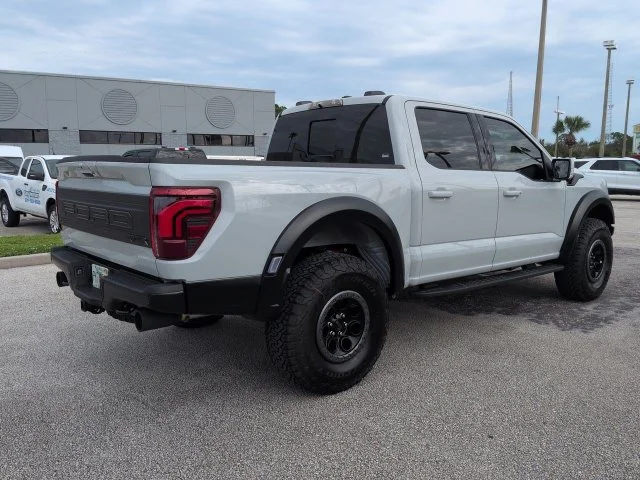 Used 2026 Avalanche Ford Raptor image 4