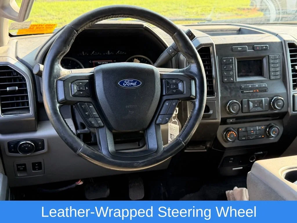 Used 2018 Silver Ford XLT image 18