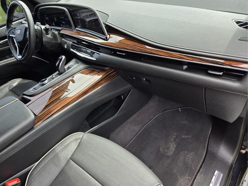 Used 2023 Galactic Gray CADILLAC 4WD 4DR PREMIUM LUXURY image 24