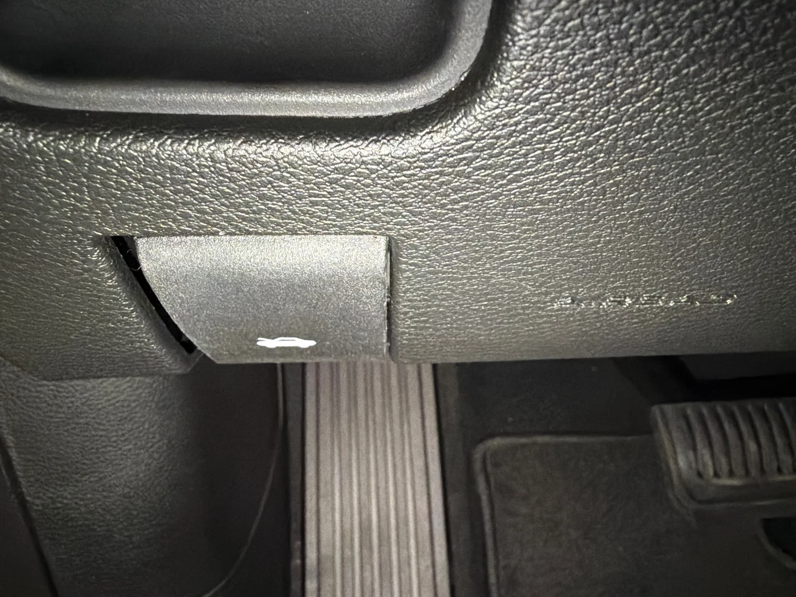 New 2027 Sting-Gray Clearcoat Jeep Limited image 22