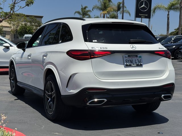 Certified Used 2025 Polar White Mercedes-Benz GLC 300 image 13