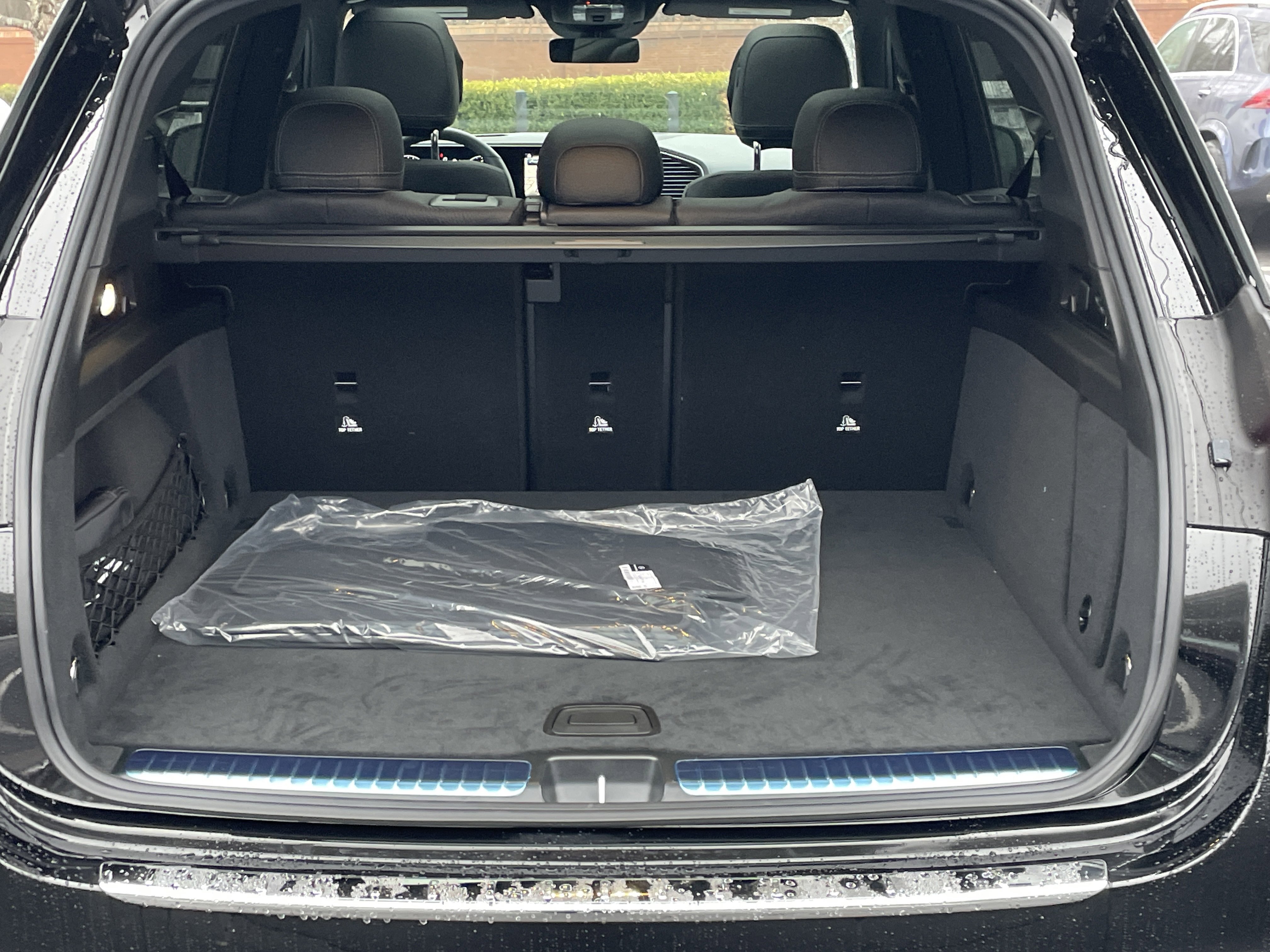 New 2026 Obsidian Black Metallic Mercedes-Benz GLE 580 4MATIC® SUV image 9