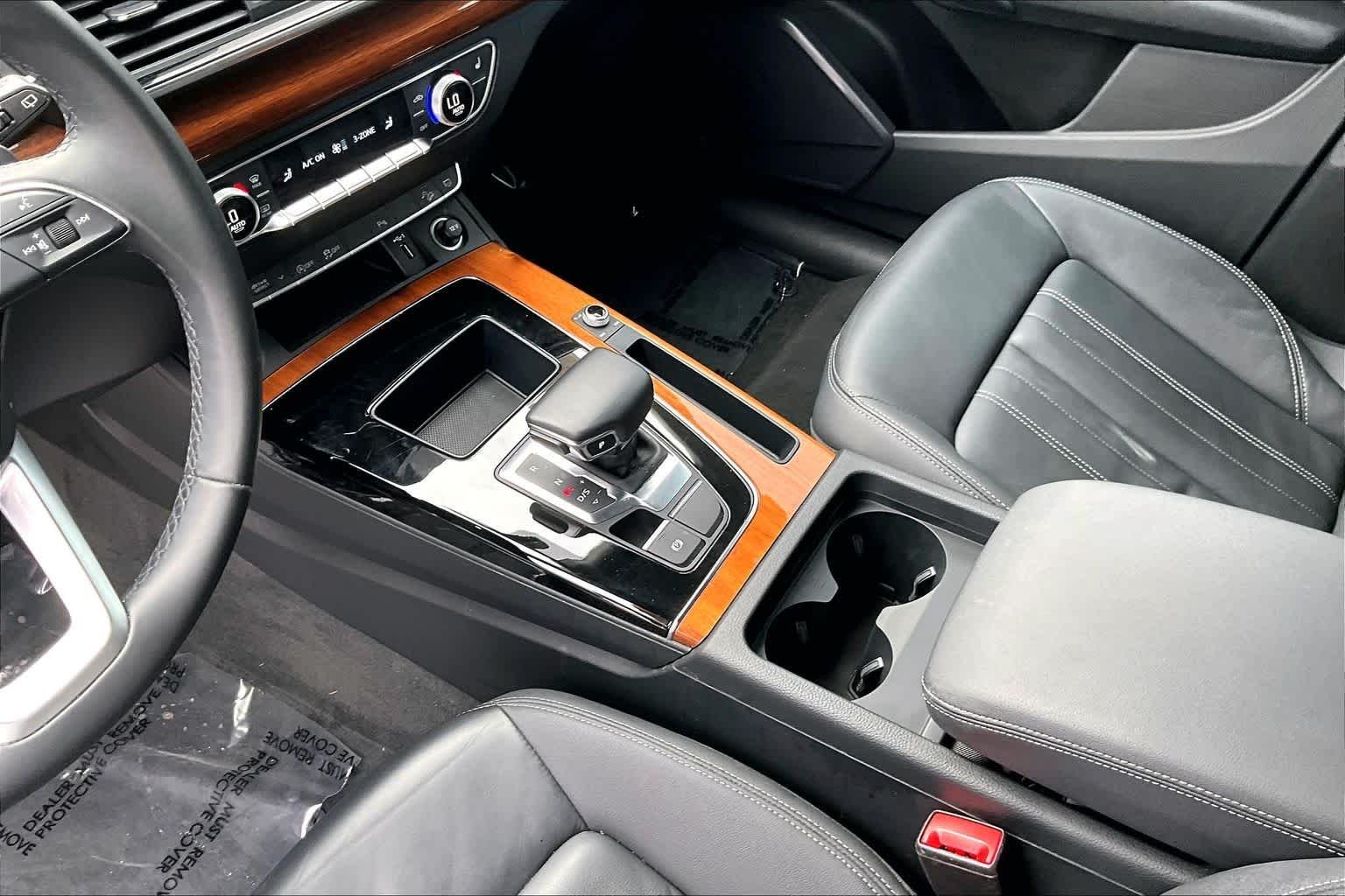 Used 2023 Glacier White Metallic Audi Premium image 33