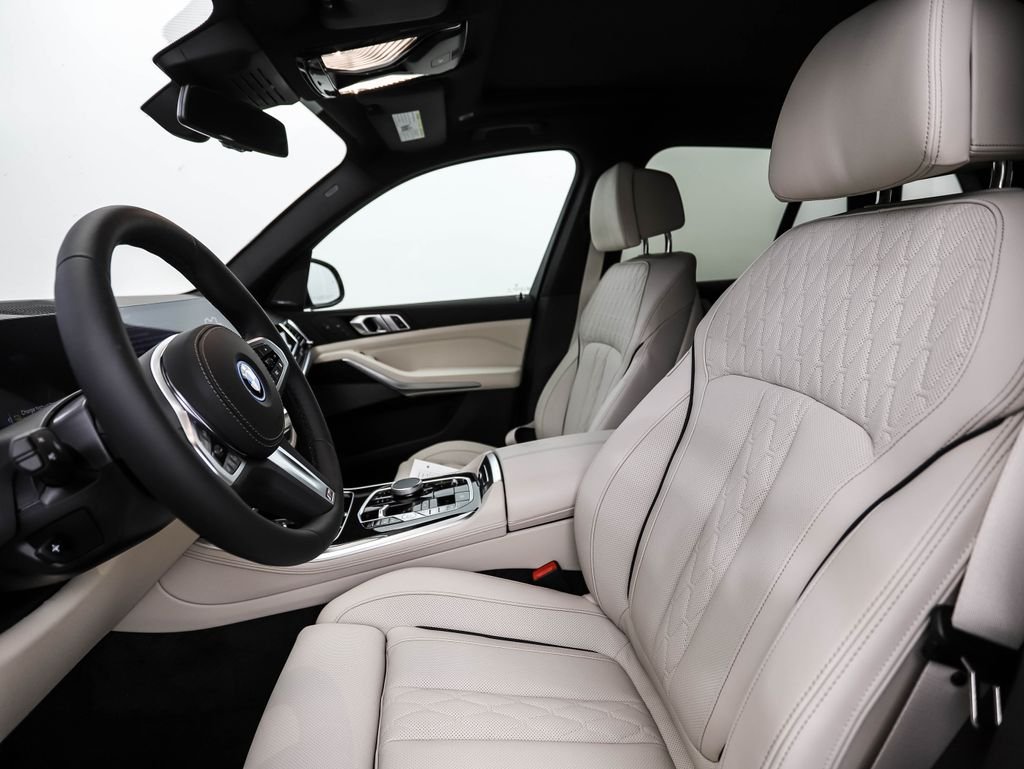 New 2026 Gray Metallic BMW xDrive50e image 11