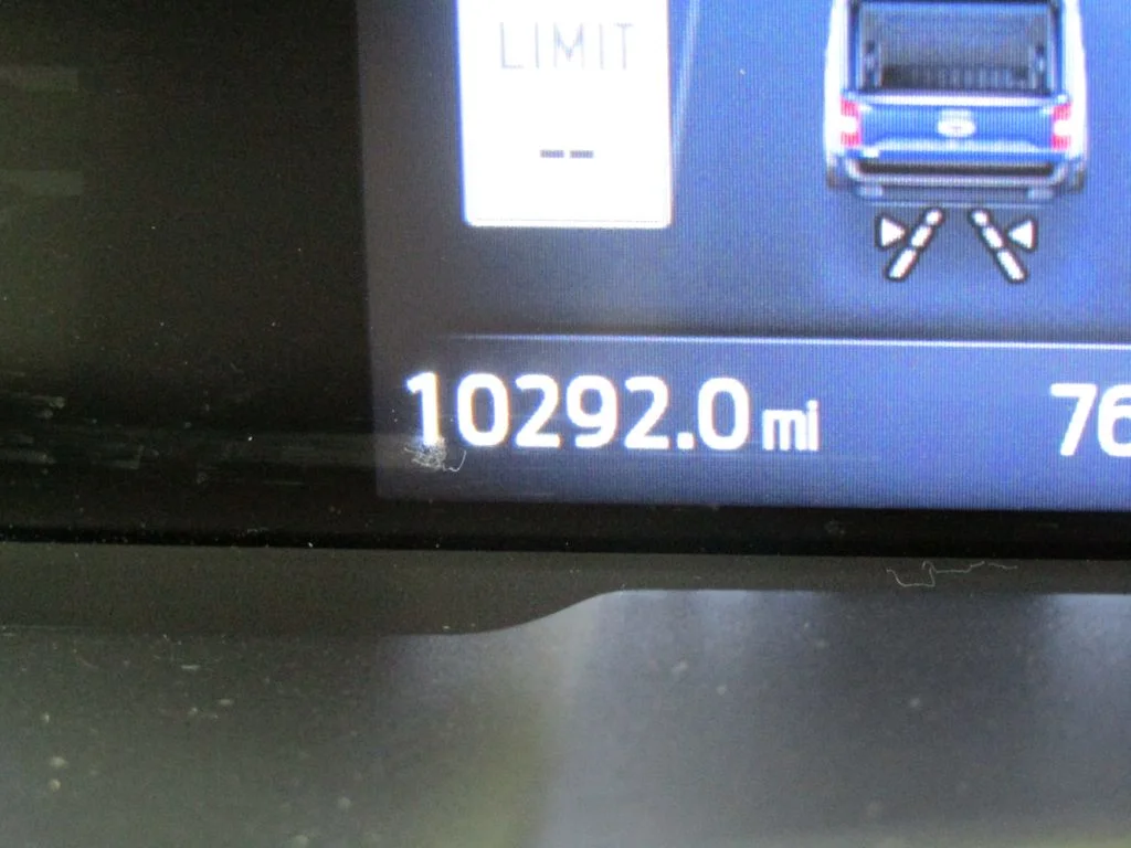 Used 2025 White Ford Lariat image 30