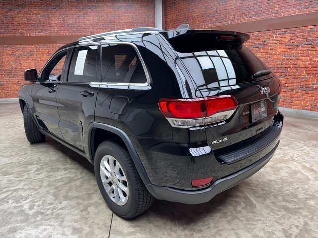 2021 Jeep Grand Cherokee Laredo E photo 3
